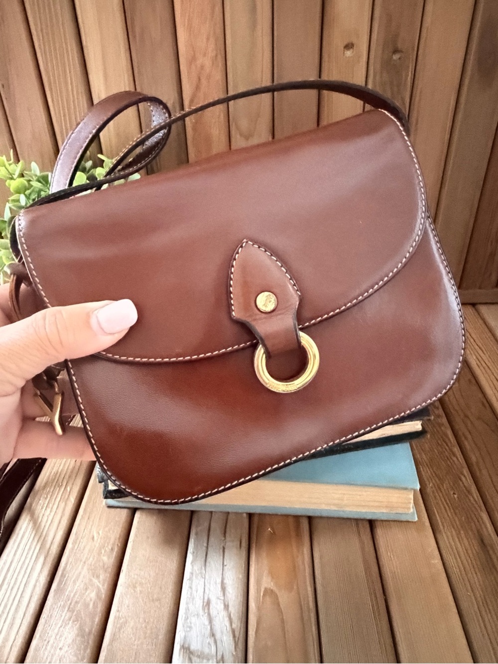 Gold Pfeil Oxford Leather Crossbody Bag by Karl Schaar Rare Vintage - Picture 6 of 16